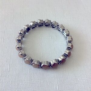 Silver Tone Stretch Bracelet